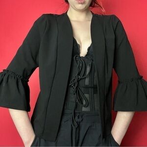 Black lace bell sleeve blazer 🖤🖤​​​​​​​​​​​​​​​​​